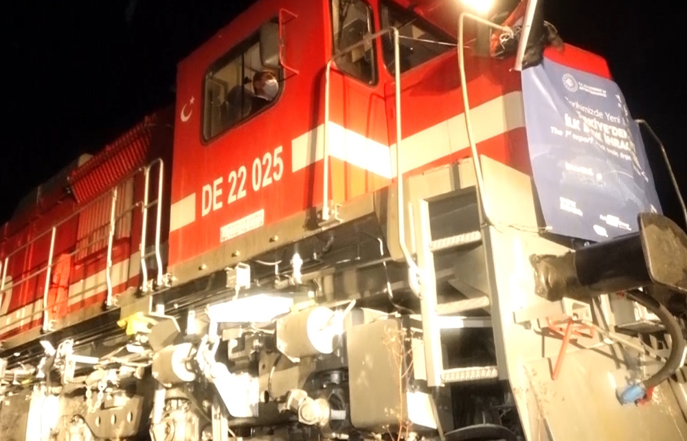 Türkiye’den Çin’e giden ihracat treni Azerbaycan’a uğurlandı