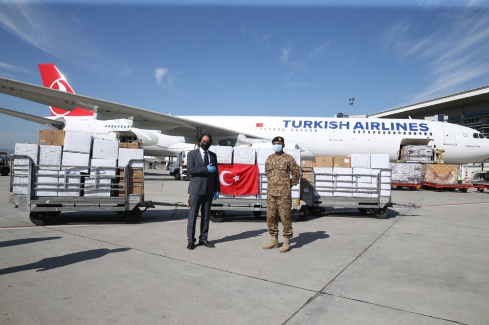 Türkiye’den Covid-19 salgınında Pakistan’a yardım eli