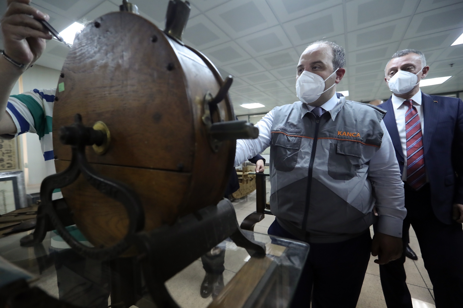 “Türkiye’nin 30 milyar dolarlık ihracatını koruyabilmesi otomotiv endüstrisine kendini uyarlaması gerek”