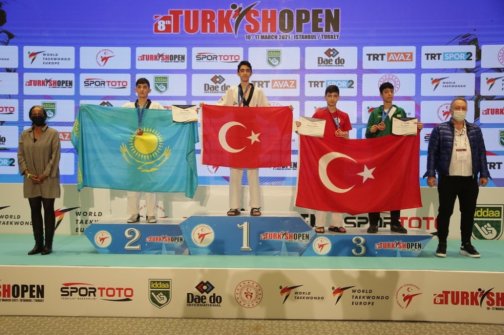 Tuskih Open’da genç taekwondoculardan 24 madalya