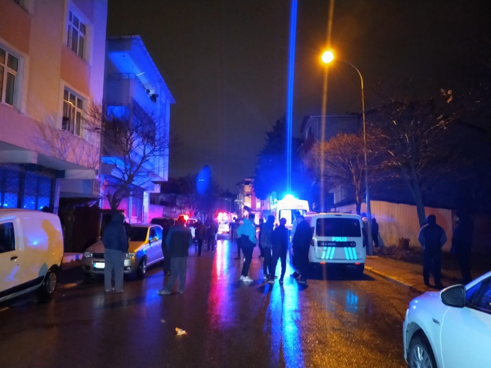 Tuzla’da doğalgaz kutusunda patlama