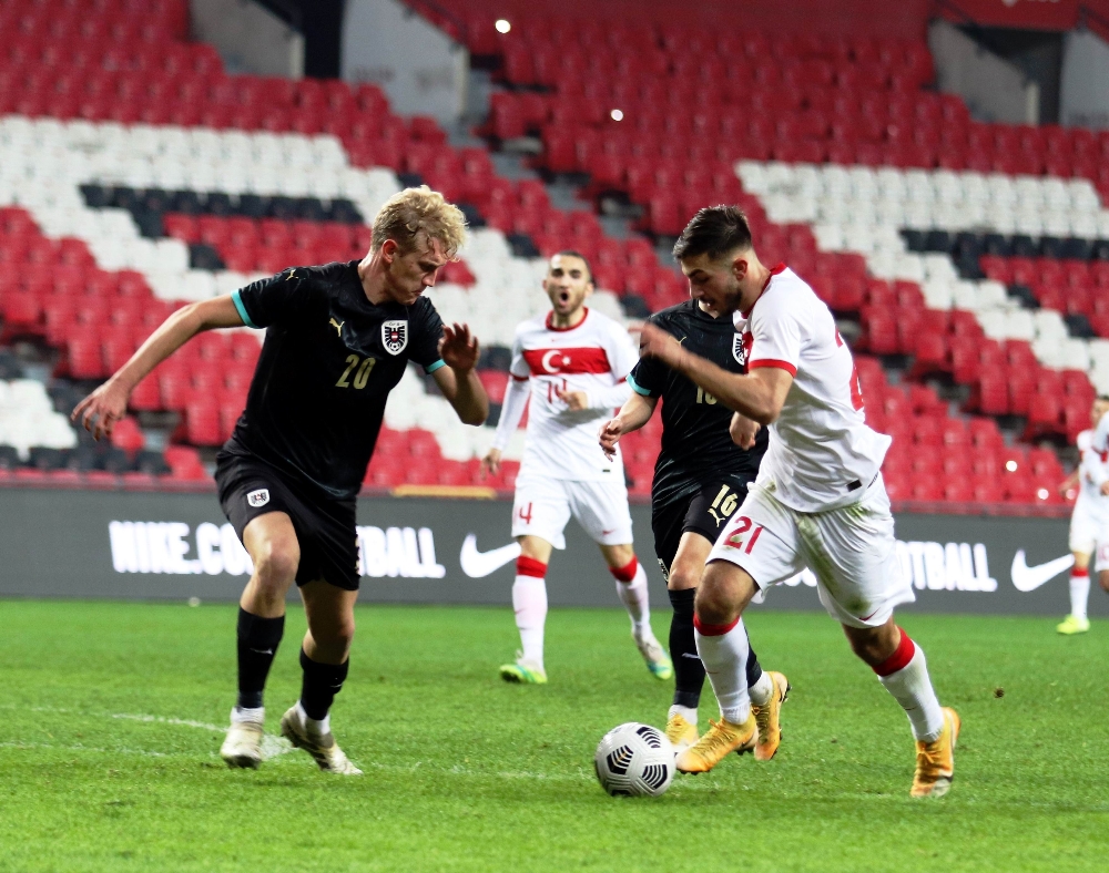 U21 Avrupa Şampiyonası: Türkiye: 0 - Avusturya: 1 (İlk yarı)