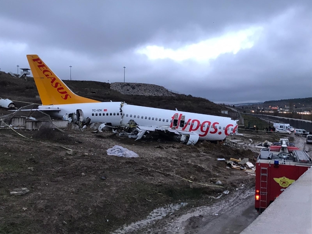 Uçak kazası soruşturmasında pisti pas geçen pilotların ifadesi ortaya çıktı