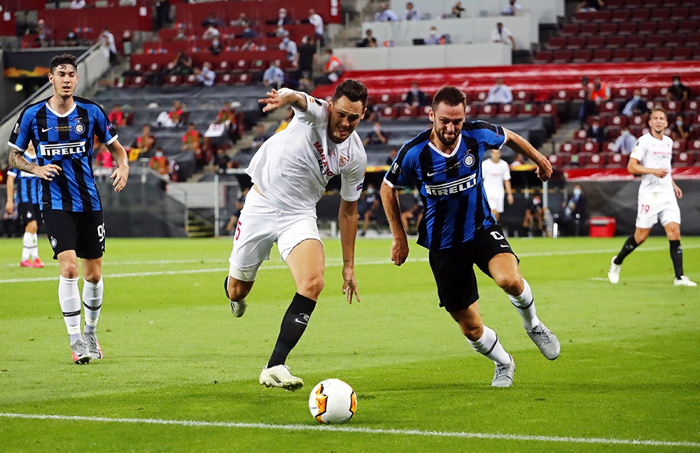 UEFA Avrupa Ligi Finali: Sevilla: 2 - İnter: 2 (İlk yarı)
