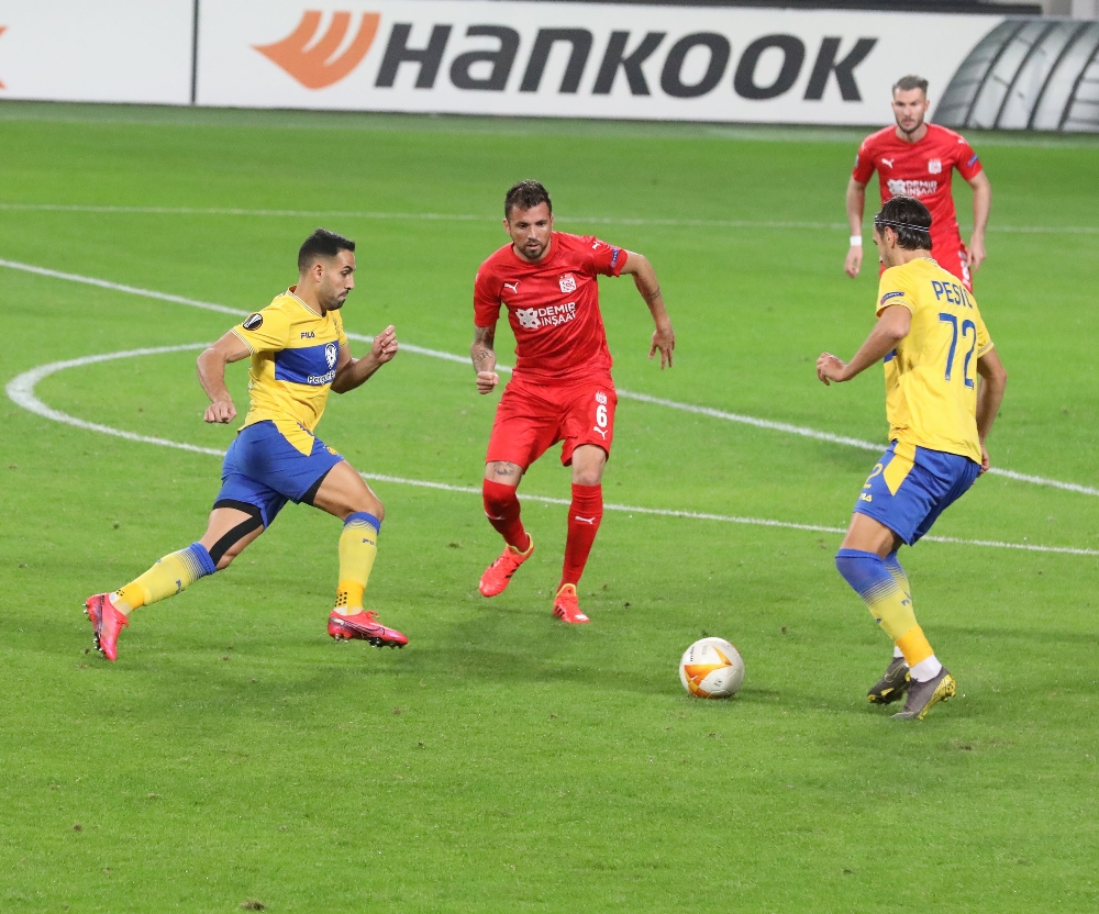 UEFA Avrupa Ligi: Maccabi Tel Aviv: 0 - DG Sivasspor: 0 (İlk yarı)