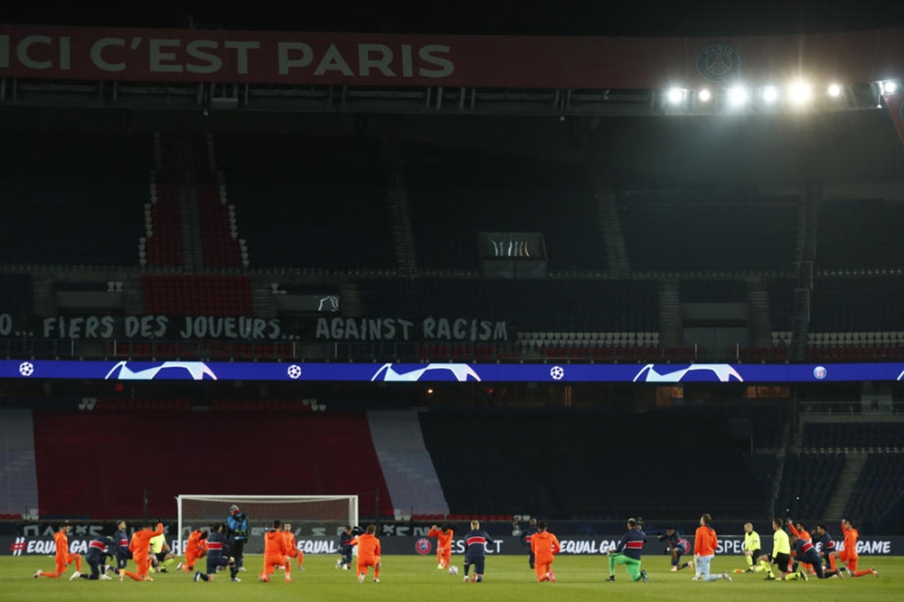 UEFA Şampiyonlar Ligi: Paris Saint Germain: 3 - Medipol Başakşehir: 0 (İlk yarı)