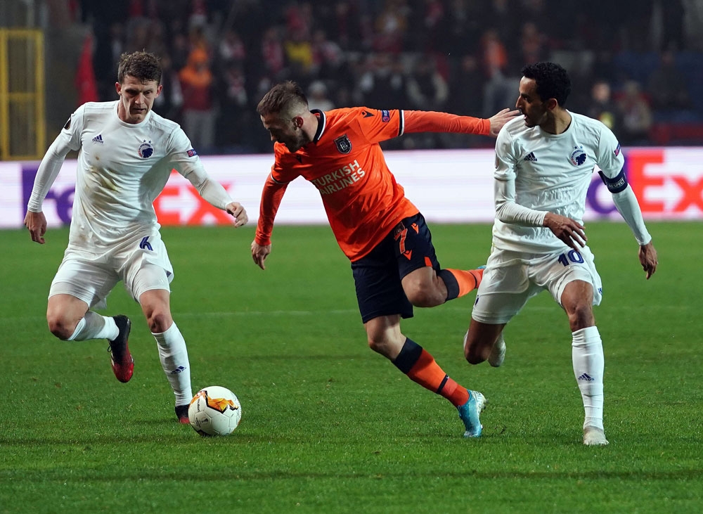 UEFA’dan Başakşehir’e 1500 Euro para cezası