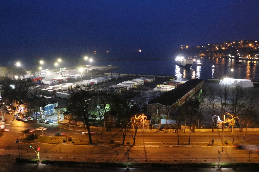 Ukrayna’dan gelen gemideki 34 tır şoförü gözlem altında