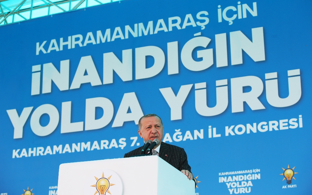 Ülke ve millet olarak en az 100 yıl öncesi gibi kritik bir süreçten geçiyoruz. 