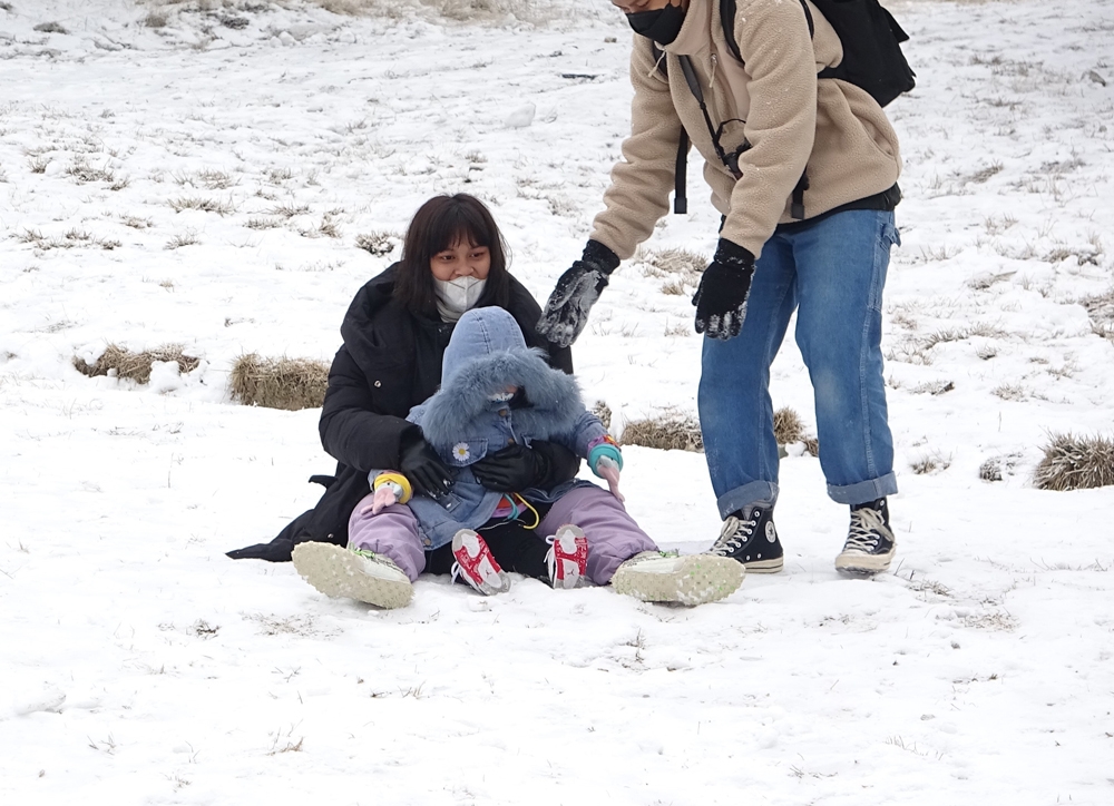 Uludağ’a gelen turistler hayran kaldı