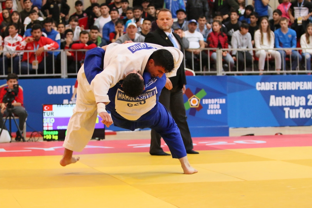 Ulurslararası Judo Federasyonu’ndan ’korona virüs’ kararı