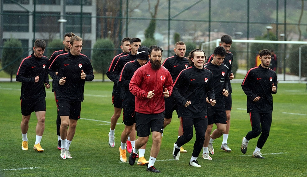 Ümit Milli Futbol Takımı hazırlıklarını sürdürdü