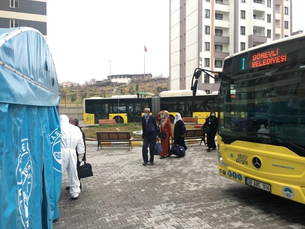 Umreden gelen 315 kişi Kayseri’de gözlem altına alındı