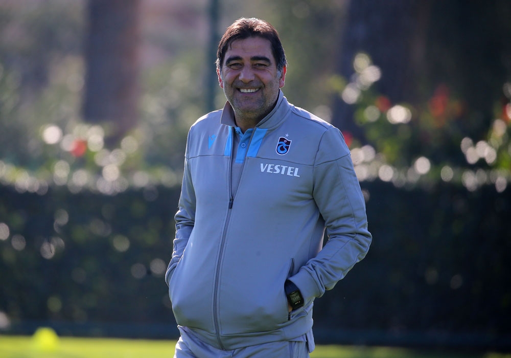 Ünal Karamanlı Trabzsonsporda Yüzler Gülüyor