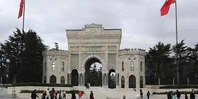 Üniversite öğrencilerine af yolda