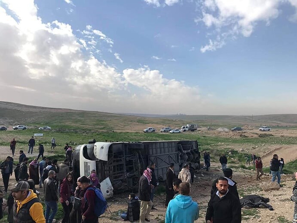 Ürdün’de öğrenci servisi kaza yaptı: 1 ölü, 37 yaralı