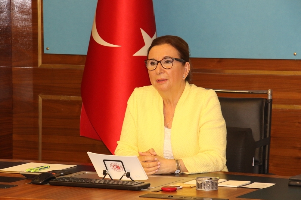 “Üretim, ihracat ve markalaşma yoluyla ülkemizin büyüme ve kalkınmasına olumlu katkıda bulunmaya devam edeceğiz”