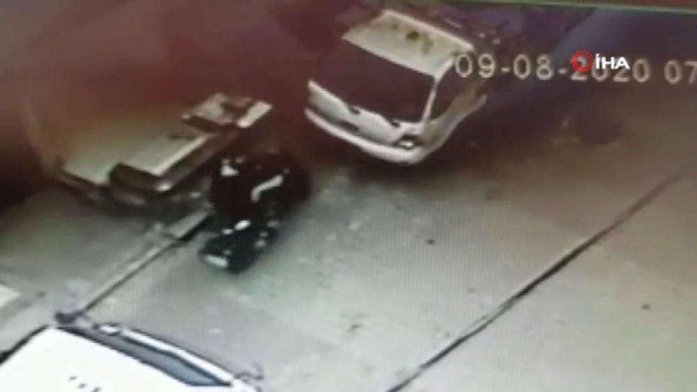 Üsküdar’da güpegündüz motosiklet hırsızlığı