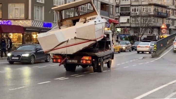 Üsküdar’da ilginç görüntü