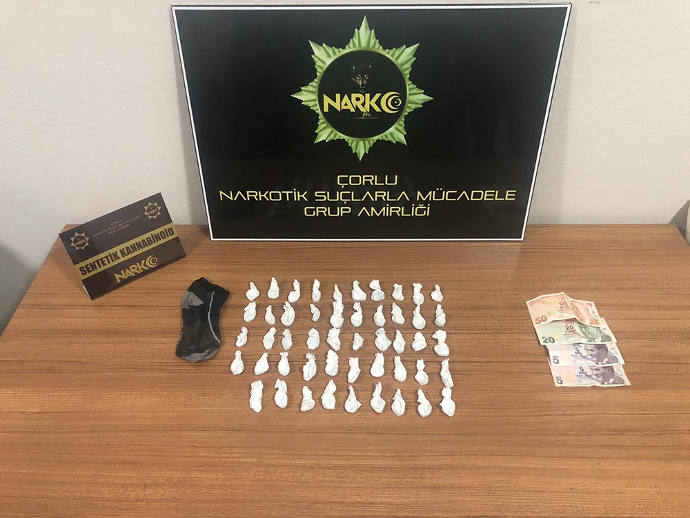Uyuşturucu operasyonunda biri çocuk 2 gözaltı