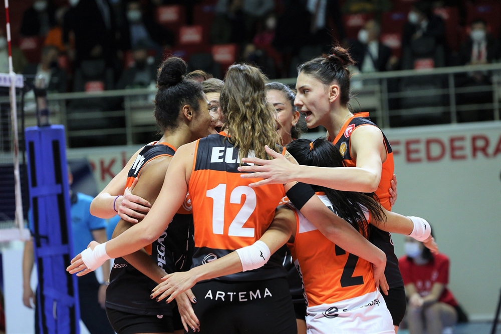 VakıfBank, yedinci kez Kupa Voley şampiyonu