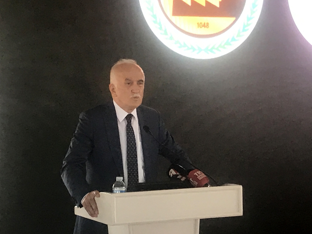 Vakıflar Genel Müdürü Burhan Ersoy’dan 