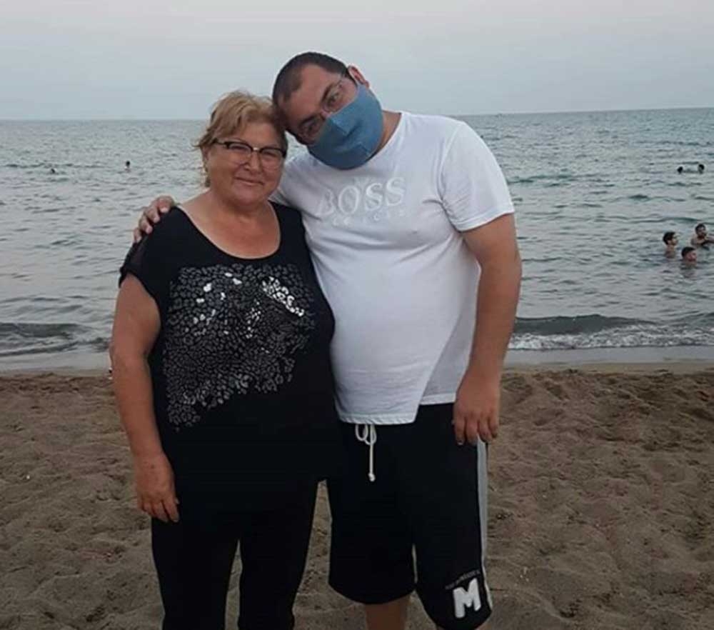 Vali yardımcısı, anne ve kardeşini miras tartışmasında öldürmüş