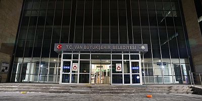 Van Büyükşehir Belediye Başkanı Zeydan görevden uzaklaştırıldı