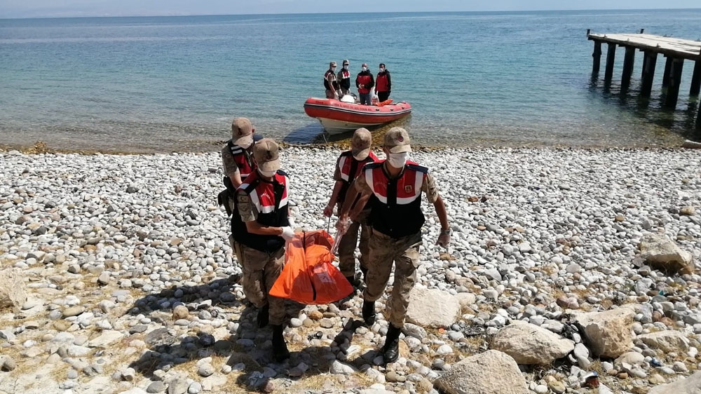 Van Gölü’nde çıkarılan ceset sayısı 23’e yükseldi