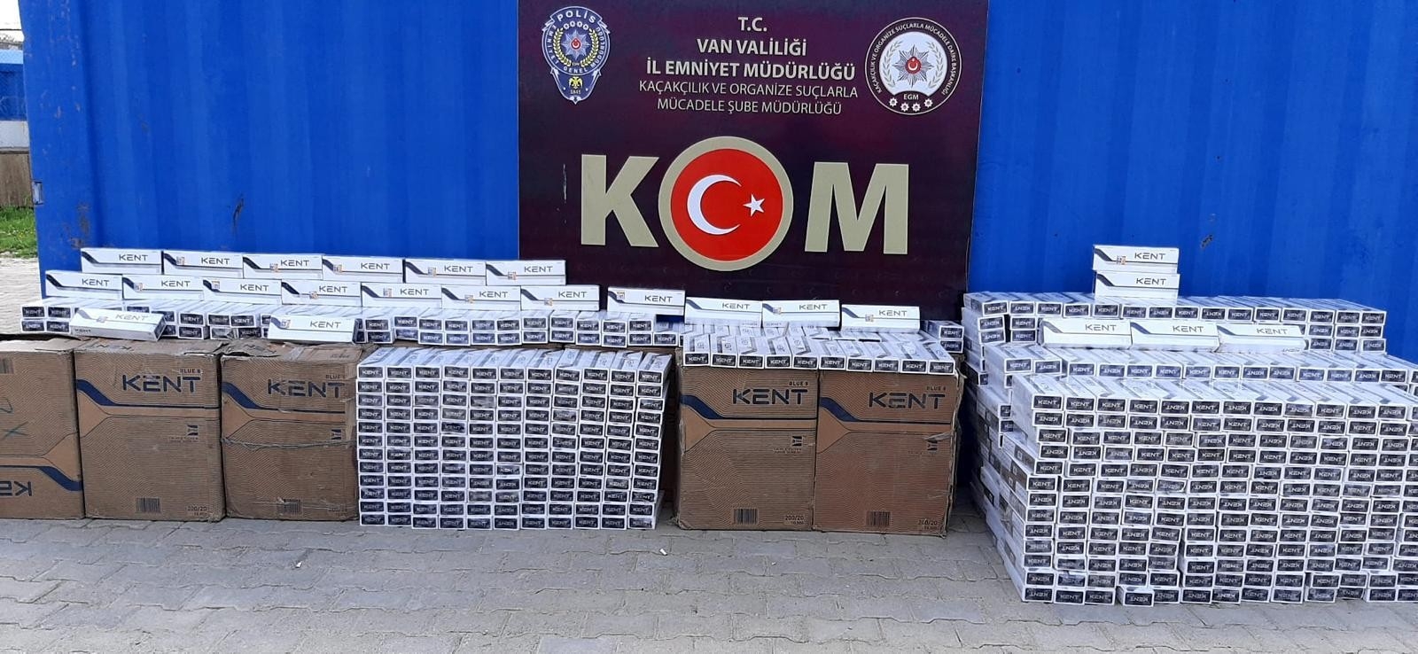 Van’da 15 bin paket kaçak sigara ele geçirildi