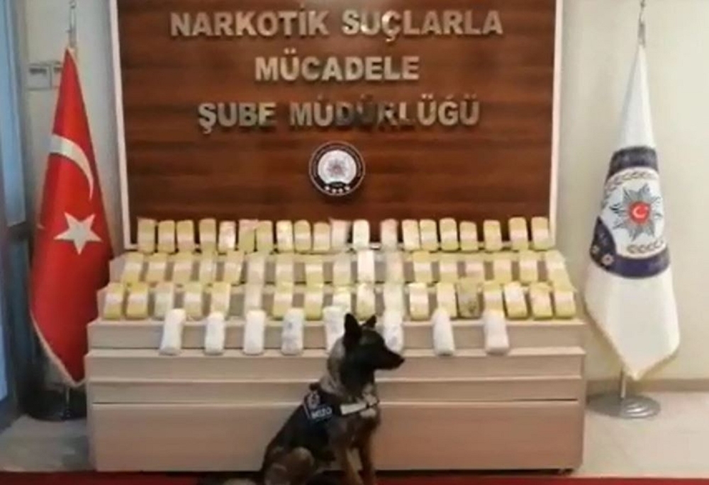 Van’da 32 kilo 981 gram uyuşturucu ele geçirildi