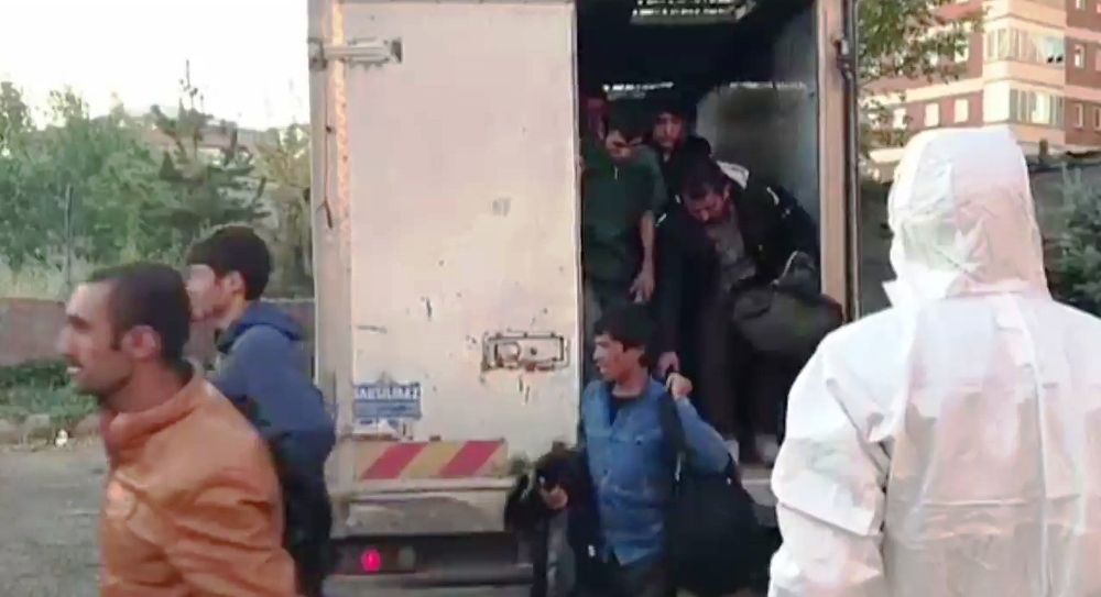 Van’da 87 düzensiz kaçak göçmen yakalandı
