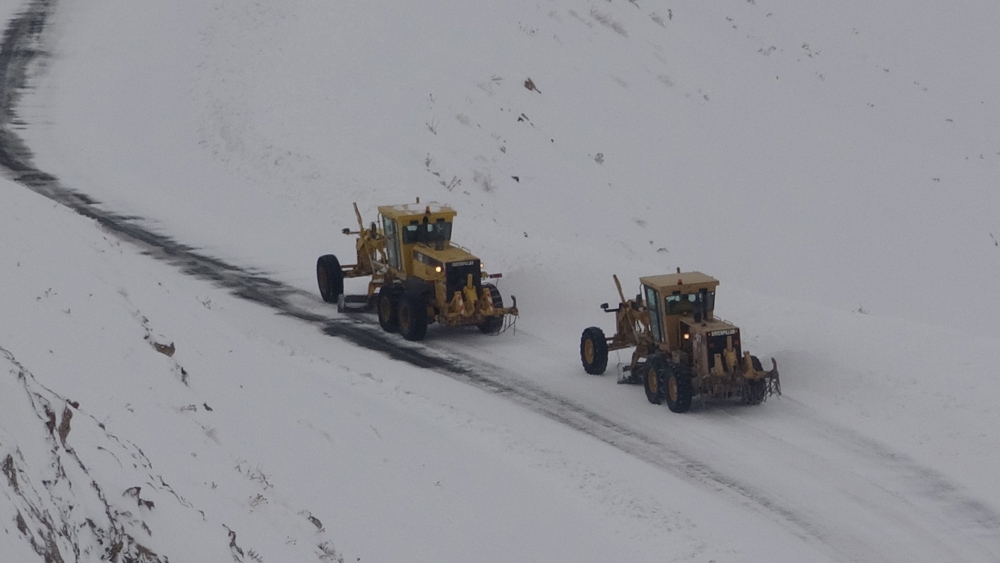 Vanda, Karayollarının Kar Mesaisi Başladı