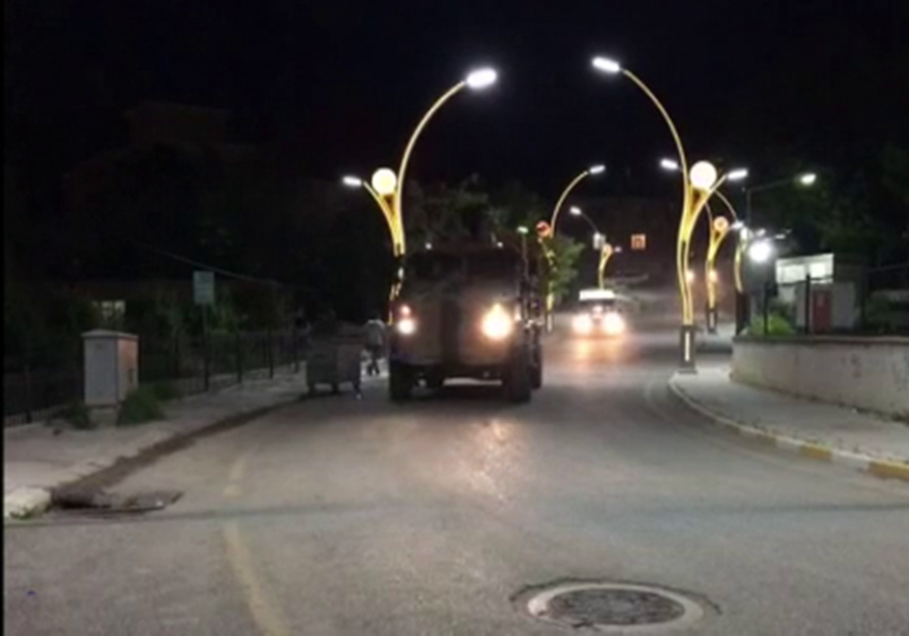 Van’da terör saldırısı: 2 işçi şehit, 8 yaralı