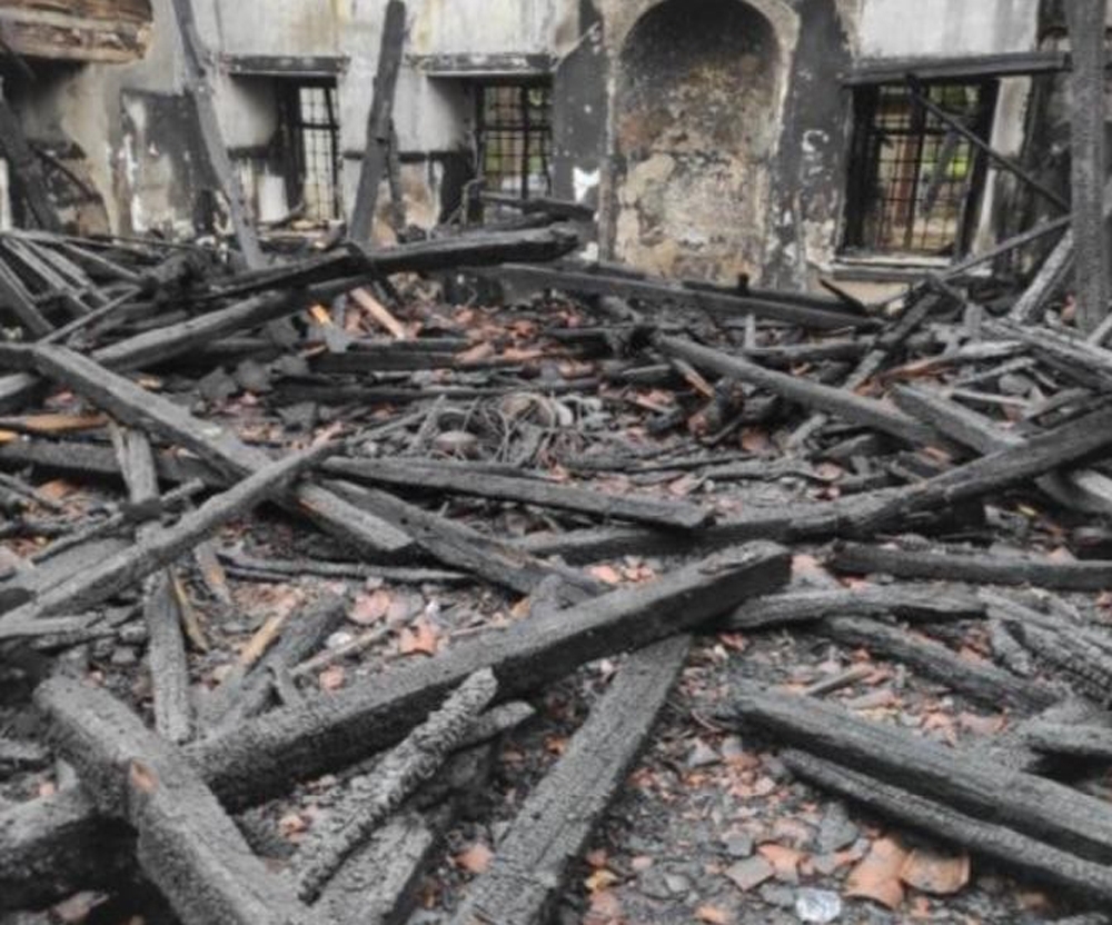 Vaniköy Camii’nde çıkan yangına ilişkin savcılıktan takipsizlik kararı