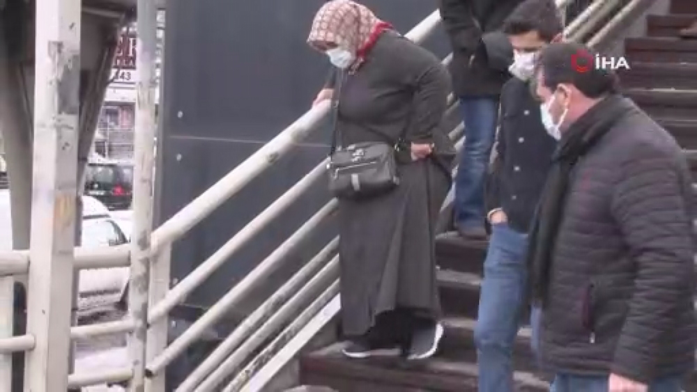 Vatandaşlardan İBB’ye ’tuzlama’ tepkisi