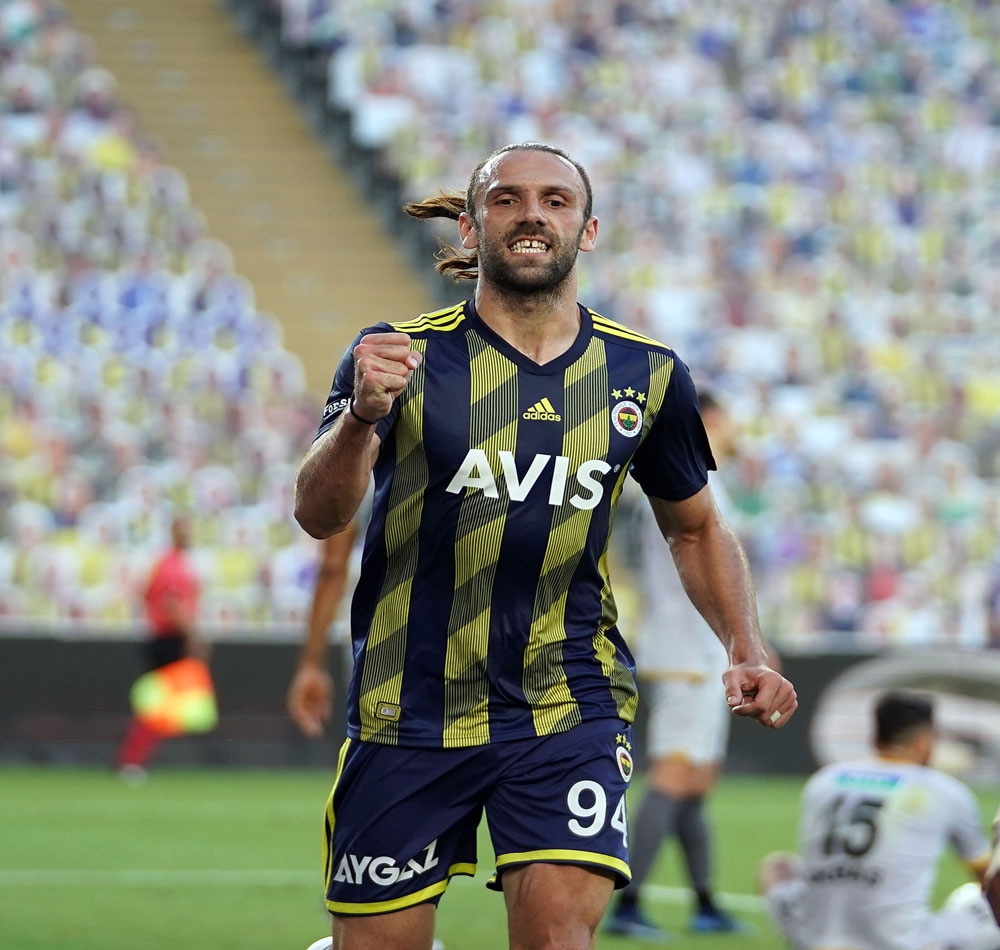 Vedat 15. golünü attı