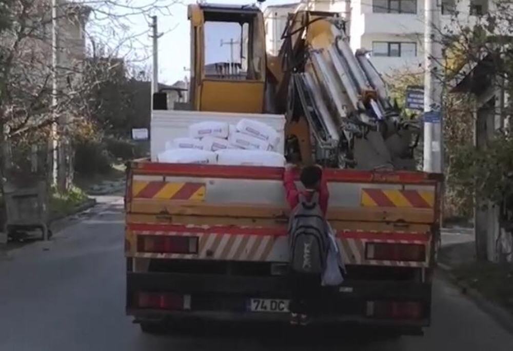 Vinç Kasasına Tehlikeli Yolculuk