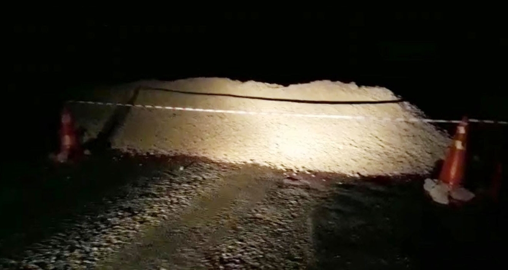 Virüs kapan yeni gelin, düğünlere katıldı köy karantinaya alındı