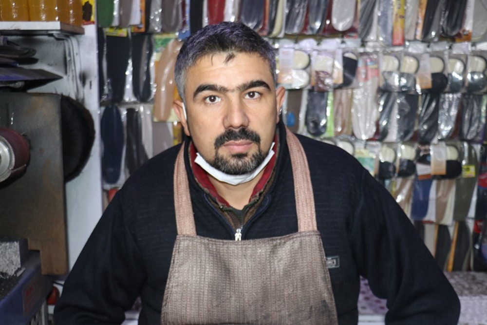 Virüsü yenen ayakkabı tamircisinden vatandaşa uyarı