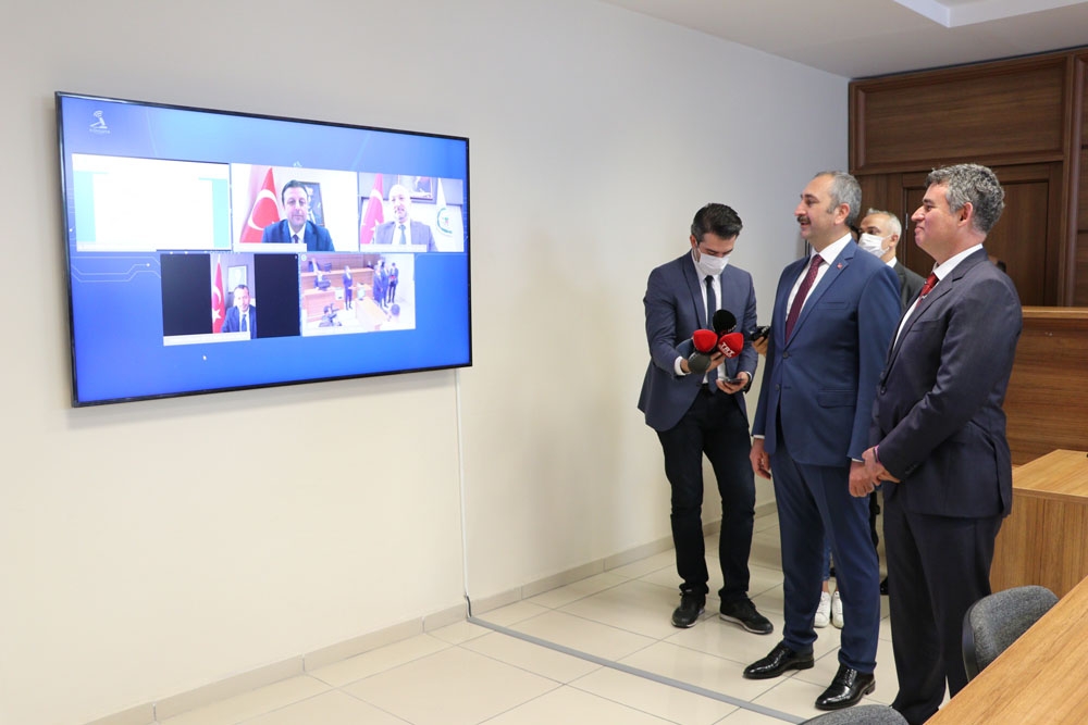 Yargıda e-duruşma sisteminin testi Bakan Gül’ün katılımıyla gerçekleştirildi