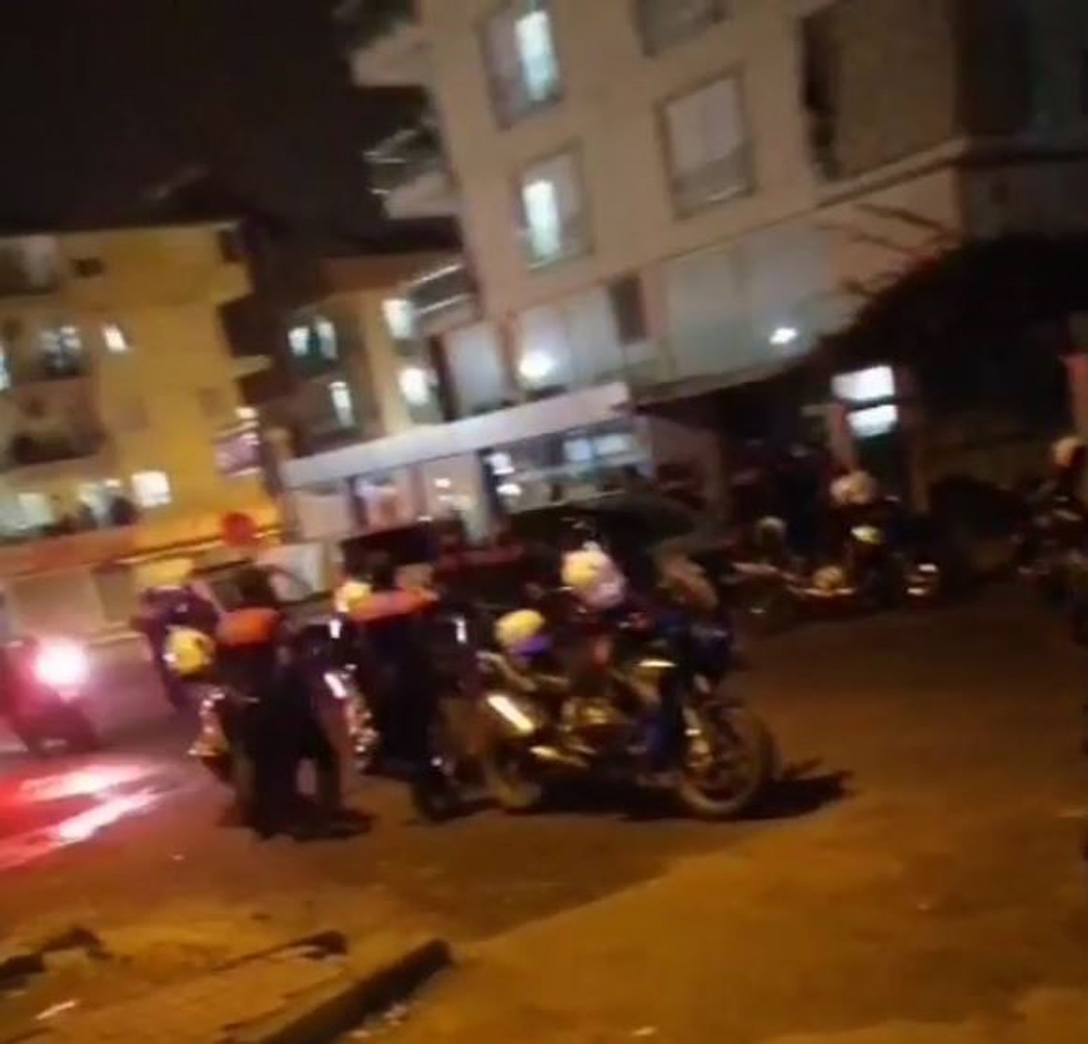 Yasağa rağmen kına yakan 11 kadına ceza yağdı