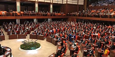 Yasama faaliyetlerine ara veren TBMM, 1 Ekim'e kadar tatile girdi