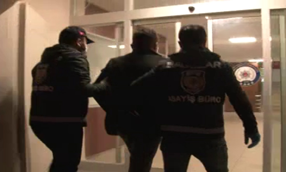 Yaşlı adamın başına kolonya döken şüpheli: 