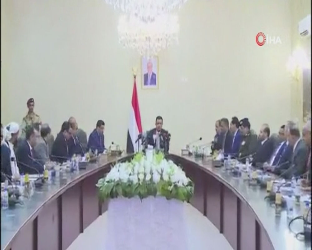 Yemen hükümeti ilk toplantısını geçici başkent Aden’de gerçekleştirdi