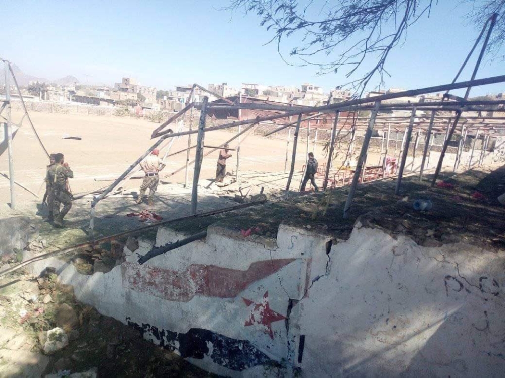 Yemende Askeri Mezuniyet Törenine Saldırı: 10 Ölü