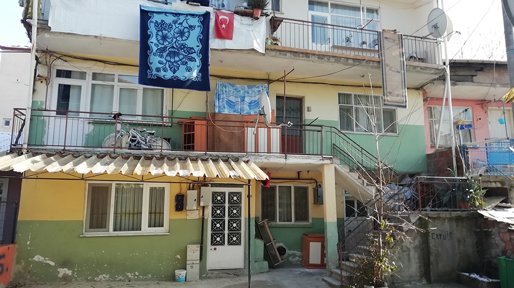 Yeni doğan bebeğini bıçaklayarak öldüren anne adliyeye sevk edildi