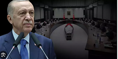 Yeni kabinede kimler olur? Hangi bakanlar yerini korur? İsim verdi...