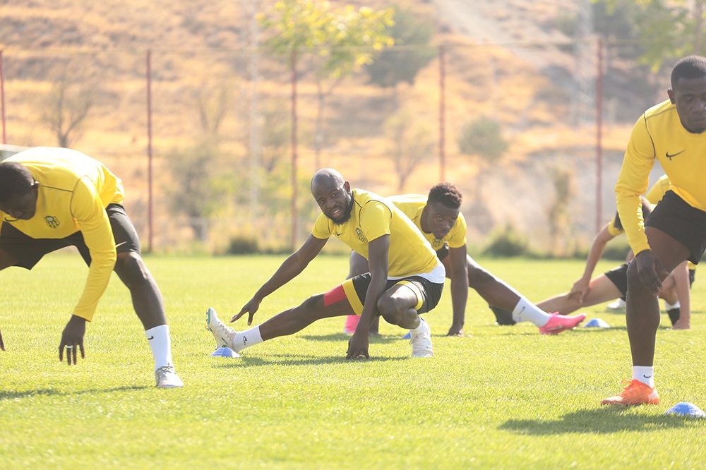 Yeni Malatyaspor’da Gençlerbirliği hazırlığı sürüyor