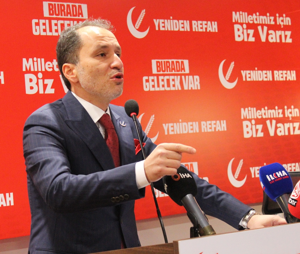 Yeniden Refah Partisi Genel Başkanı Erbakan: